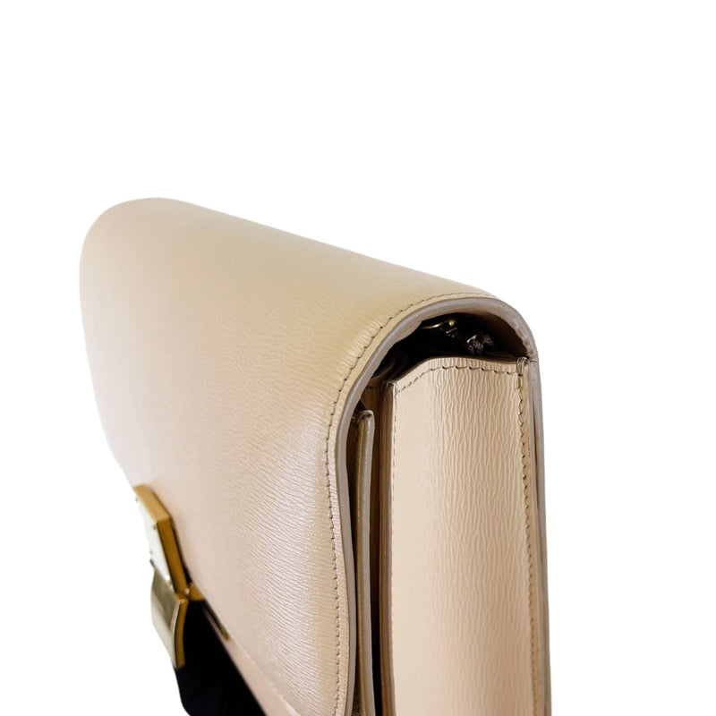 Medium Classic Box Calfskin Liégé Beige GHW