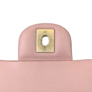 Medium Classic Double Flap Lambskin Light Pink GHW