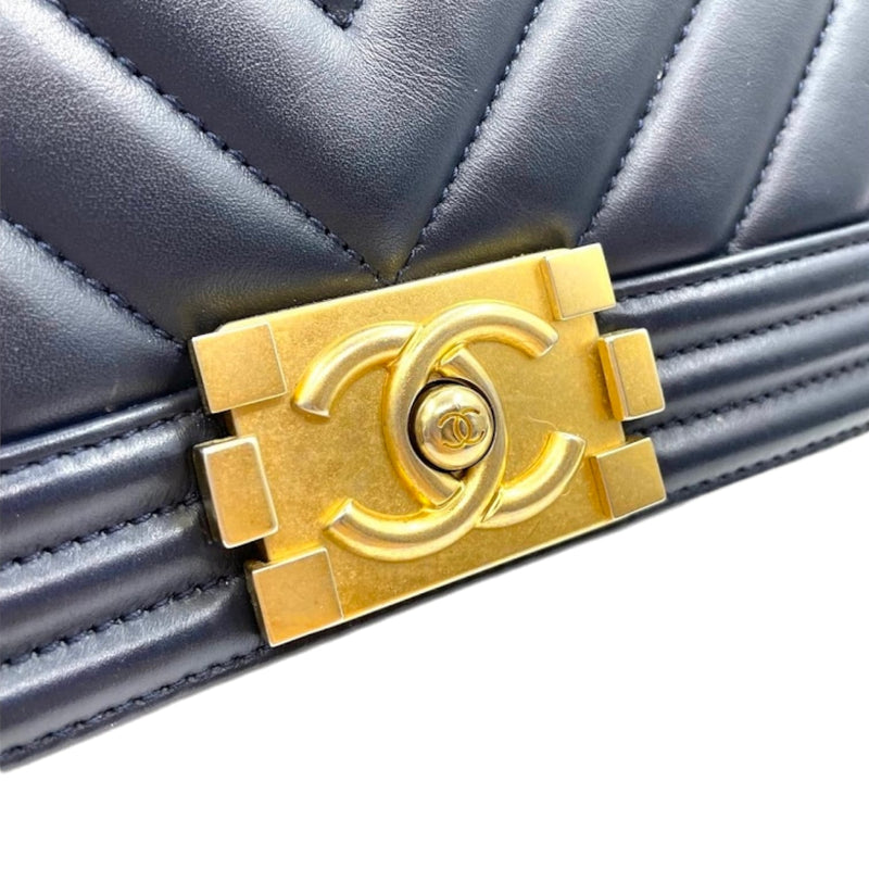 New Medium Boy Bag Lambskin Dark Blue GHW