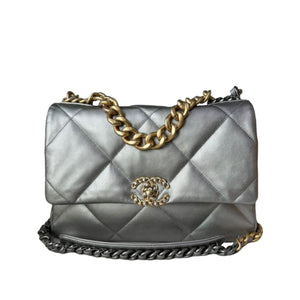 Large 19 Lambskin Silver MHW