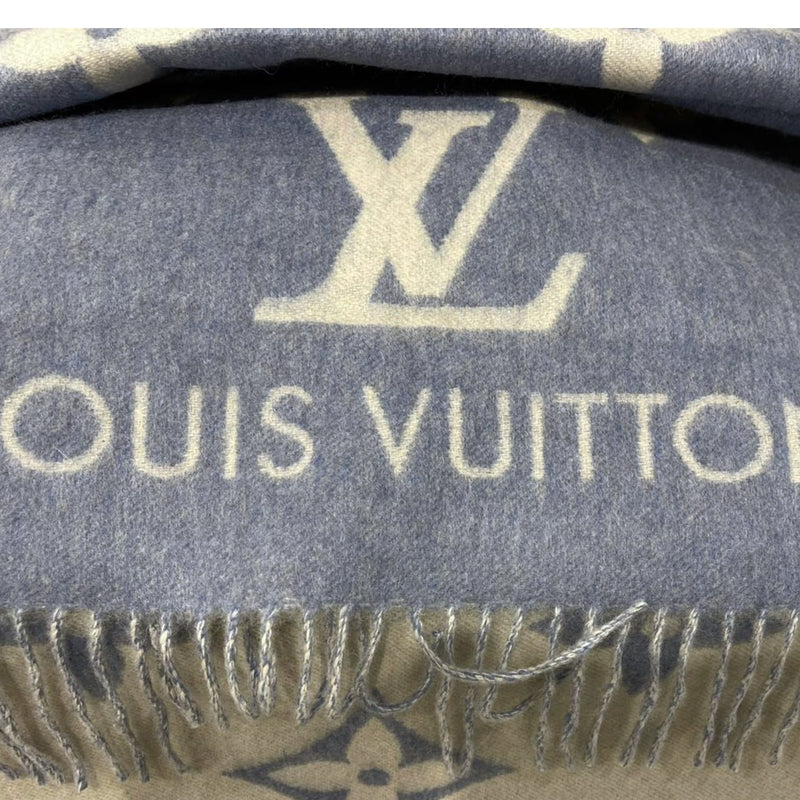 Louis Vuitton LV Women Reykjavik Gradient Cashmere Scarf with Iconic  Monogram-Blue - LULUX