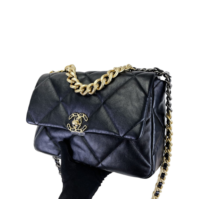 Large Chanel 19 Lambskin MHW