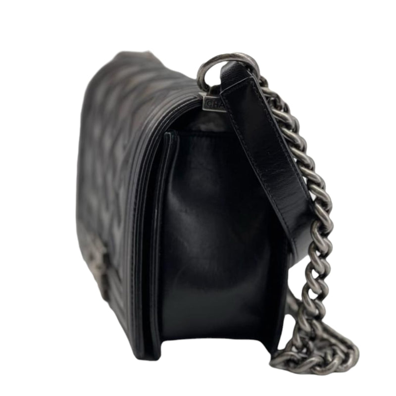 Old Medium Boy Calfskin Black RHW