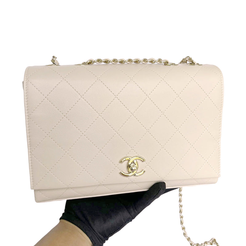 Seasonal SS19 Flap Bag Calfskin Beige GHW