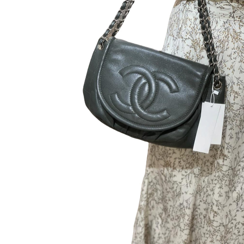 Large CC Round Flap Caviar Dark Grey SHW