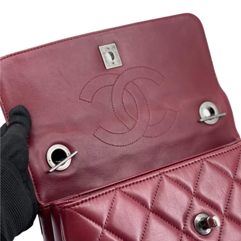 Small Trendy CC Flap Lambskin Burgundy RHW