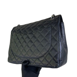 Classic Double Flap Maxi Caviar Black SHW