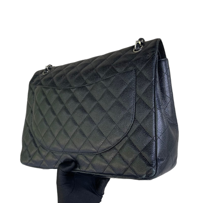 Classic Double Flap Maxi Caviar Black SHW