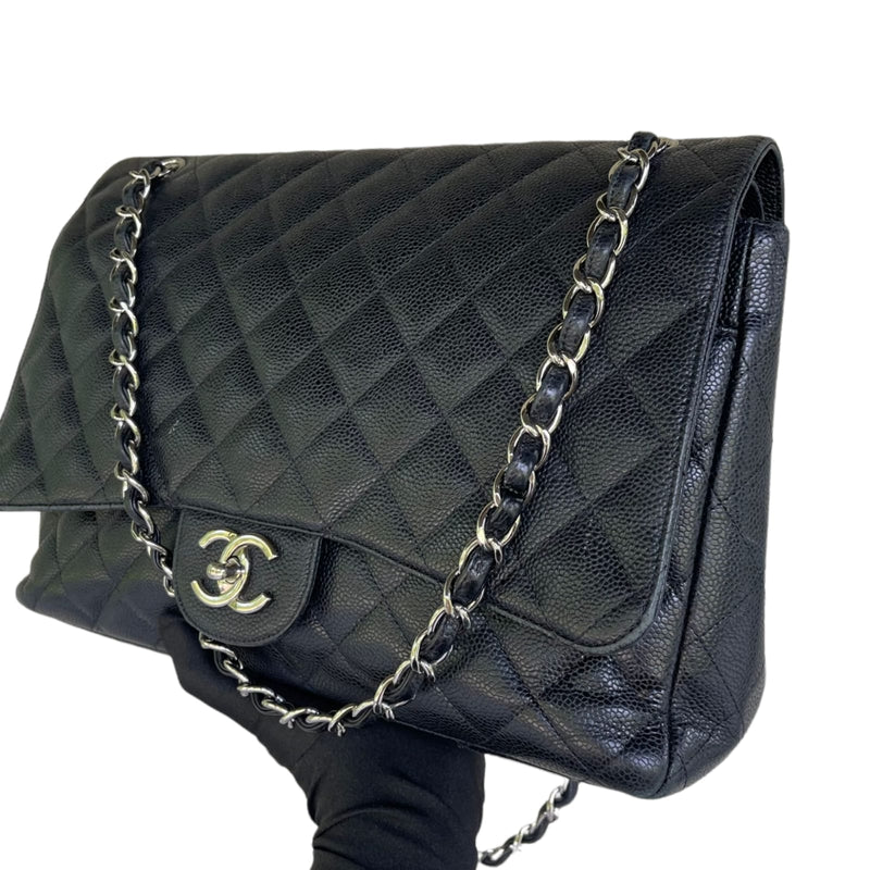 Classic Double Flap Maxi Caviar Black SHW