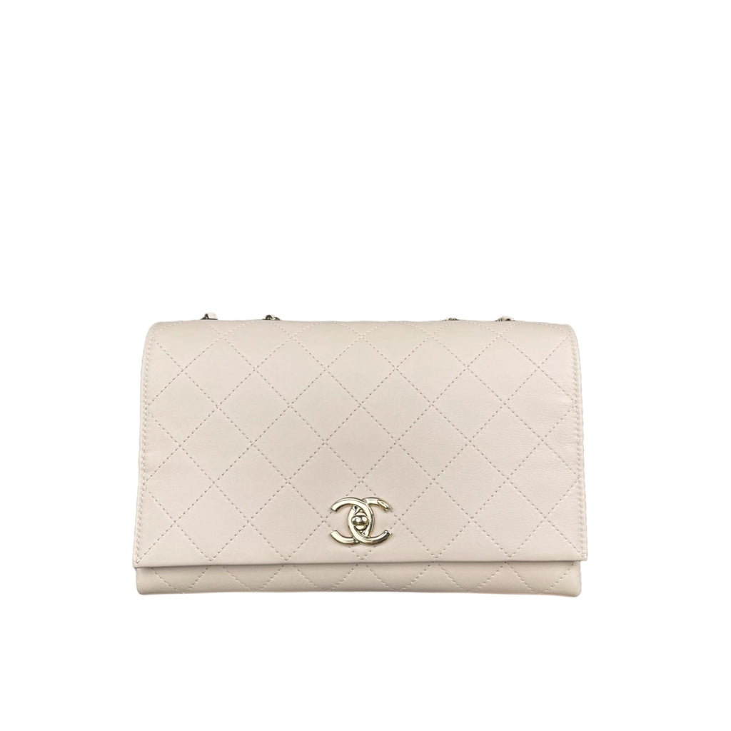 Seasonal SS19 Flap Bag Calfskin Beige GHW