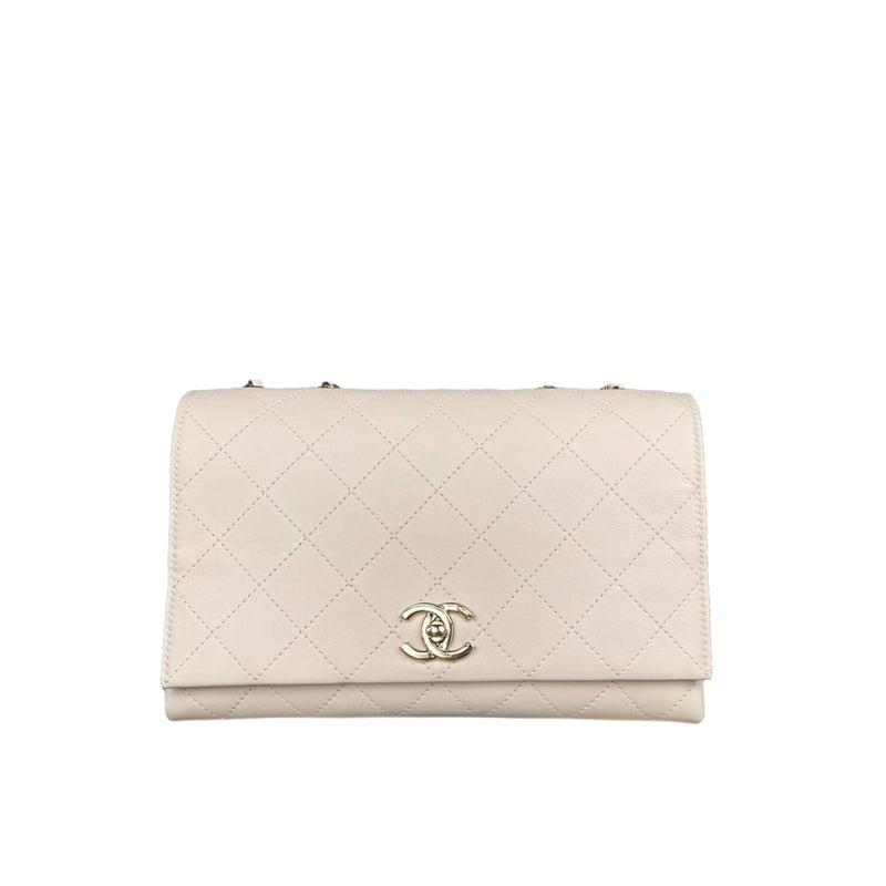 Seasonal SS19 Flap Bag Calfskin Beige GHW