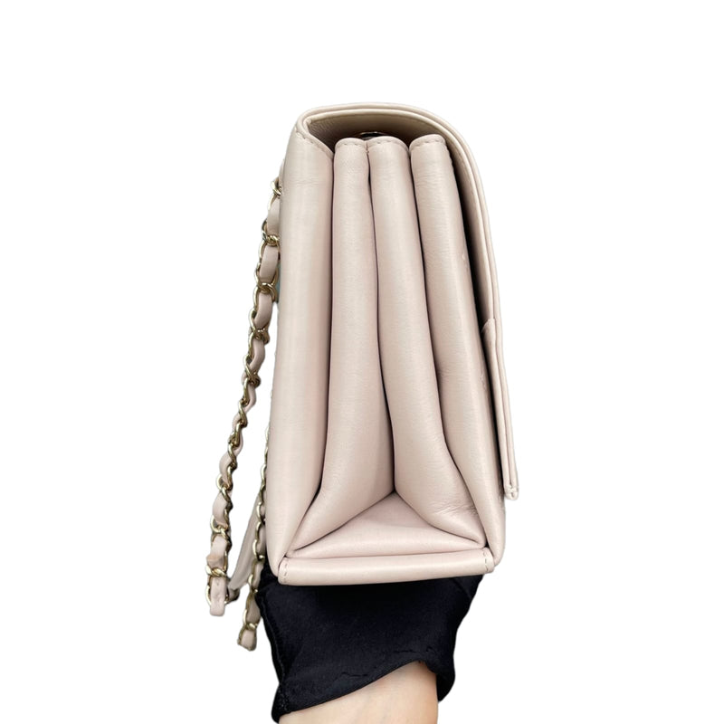 Seasonal SS19 Flap Bag Calfskin Beige GHW