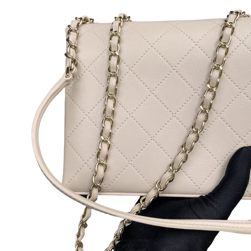 Seasonal SS19 Flap Bag Calfskin Beige GHW