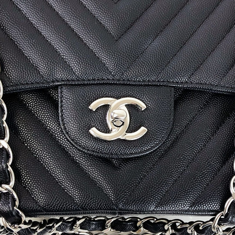 Chanel Jumbo Chevron Classic Flap Green Caviar Leather CC Shoulder