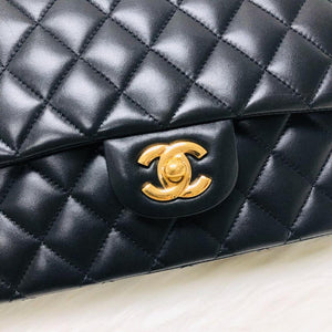 Classic Double Flap M/L Lambskin with GHW