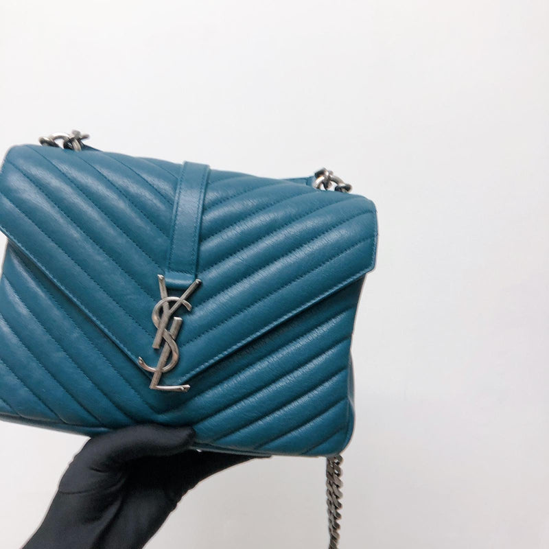 Medium Chevron College Leather Bag Blue