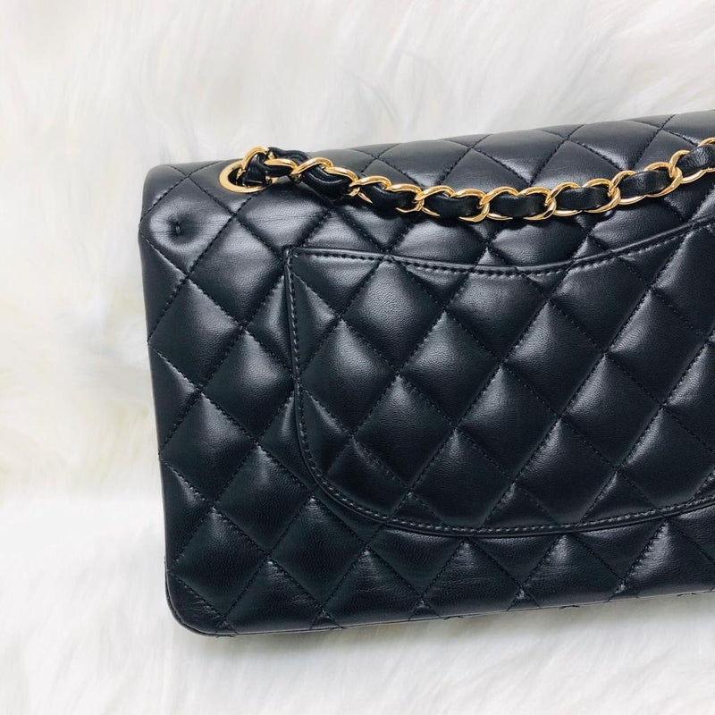 Classic Double Flap M/L Lambskin with GHW