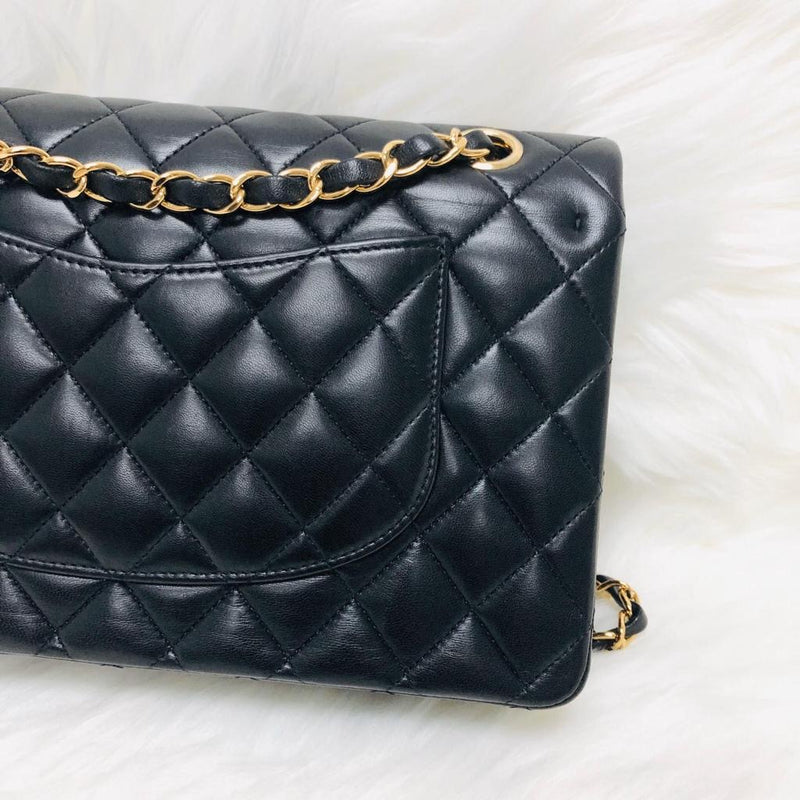 Classic Double Flap M/L Lambskin with GHW