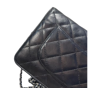 Classic Wallet on Chain Lambskin Black SHW