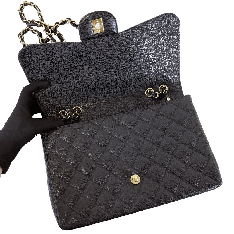 Single Flap Jumbo Black Caviar GHW