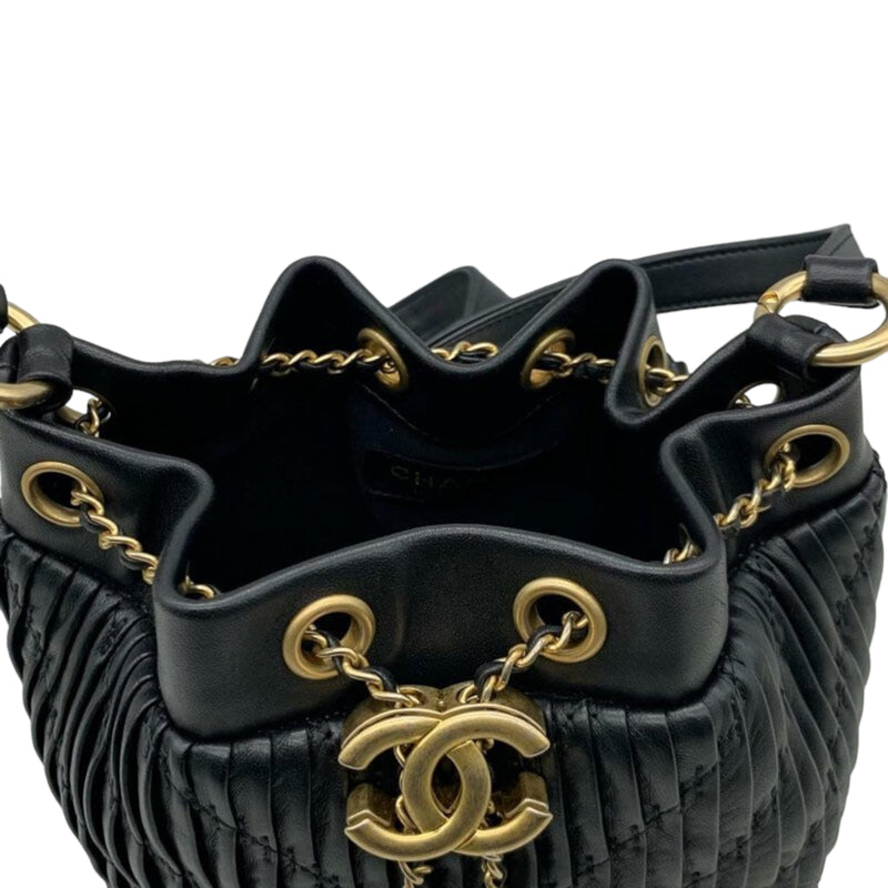 CHANEL Coco Pleated Drawstring Bag Burgundy 2018 Handbag Amazing