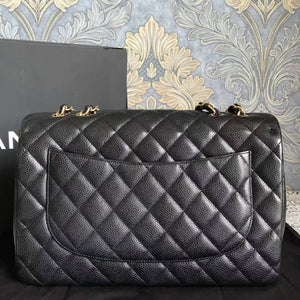 Single Flap Classic Jumbo in Black Caviar with GHW