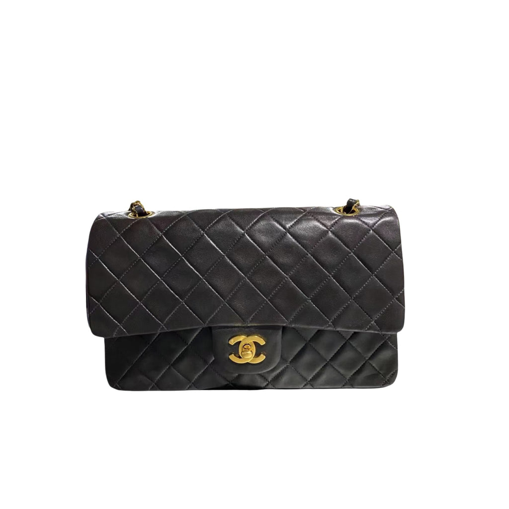 Vintage Classic Flap Medium Lambskin Black GHW