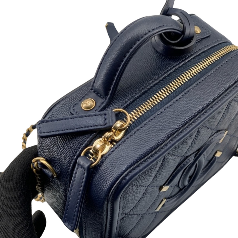 Chanel Quilted Medium CC Filigree Vanity Case Navy Black Caviar Aged G –  Coco Approved Studio