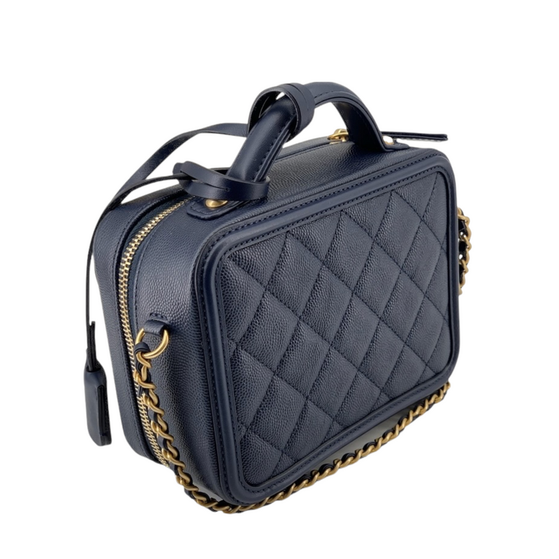 Chanel Filigree Vanity Case Quilted Caviar Gold-tone Medium Black in Caviar  with Gold-tone - US