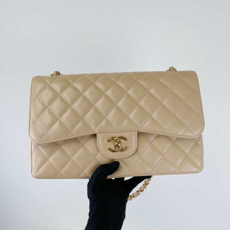 Double Flap Jumbo Caviar Beige GHW