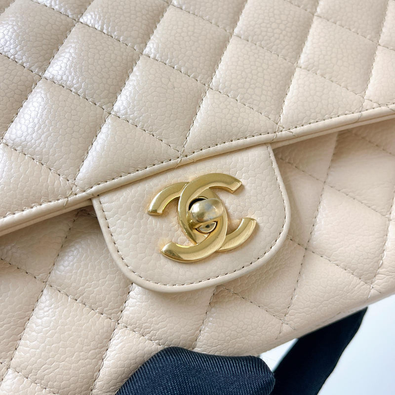 Double Flap Medium Caviar Beige GHW