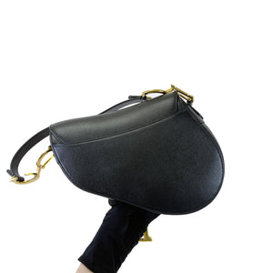 Medium Saddle Calfskin Black GHW