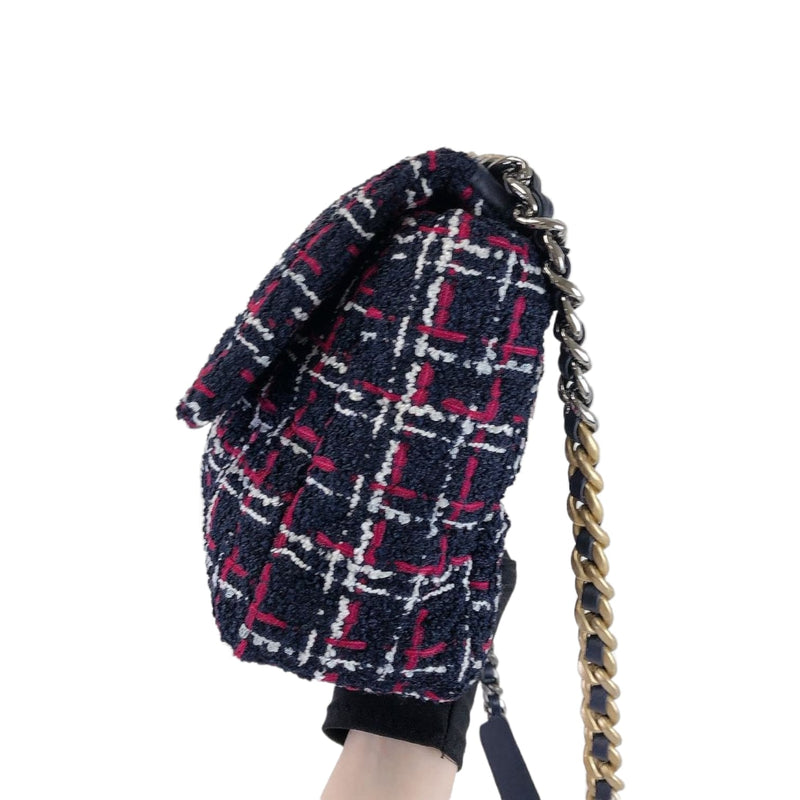 Chanel Tweed Bag | Chanel 19 Tweed Bag | Bag Religion