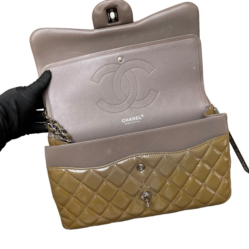 Jumbo Double Flap Patent Taupe SHW