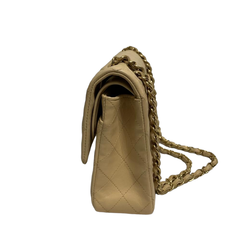 Classic Flap Medium Lambskin Beige GHW