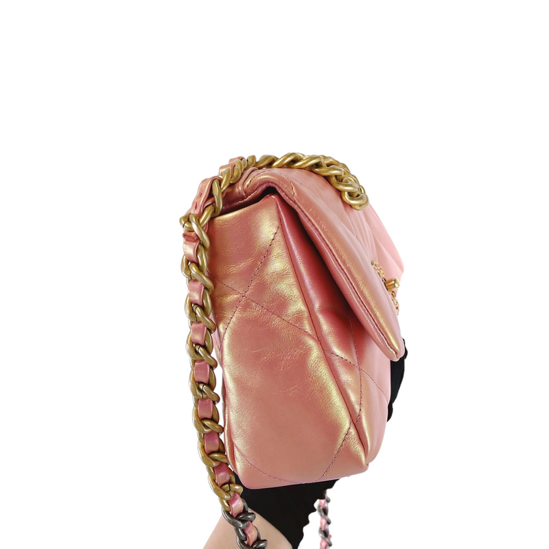 Small Chanel 19 Quilted Flap Bag MHW