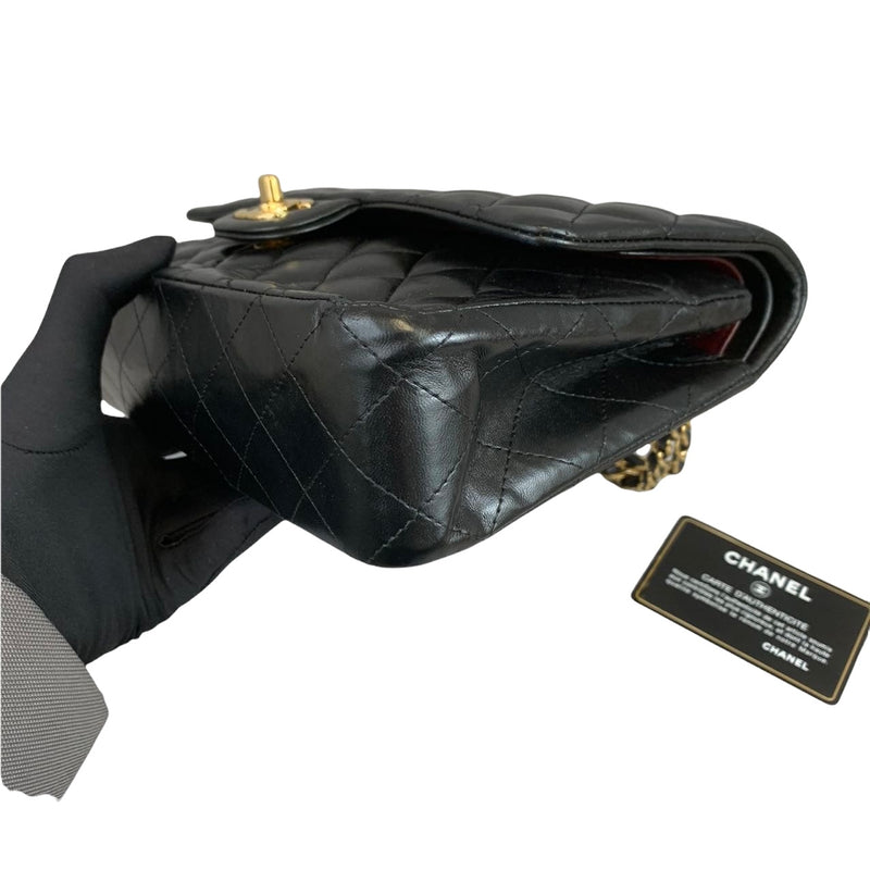 Classic Flap Black Medium Lambskin GHW