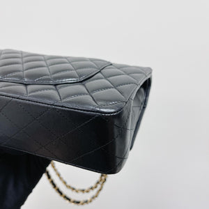 Classic Flap Medium Lambskin Black GHW