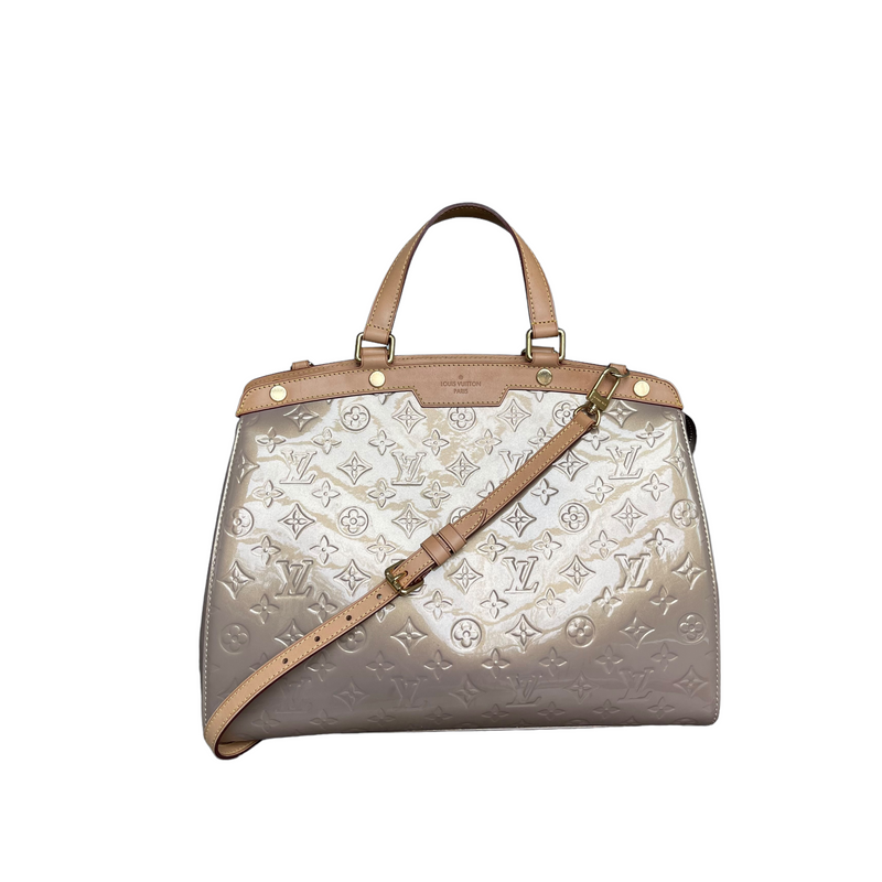 Louis Vuitton Monogram Vernis Brentwood Bag in Beige Calf Leather  ref.493809 - Joli Closet