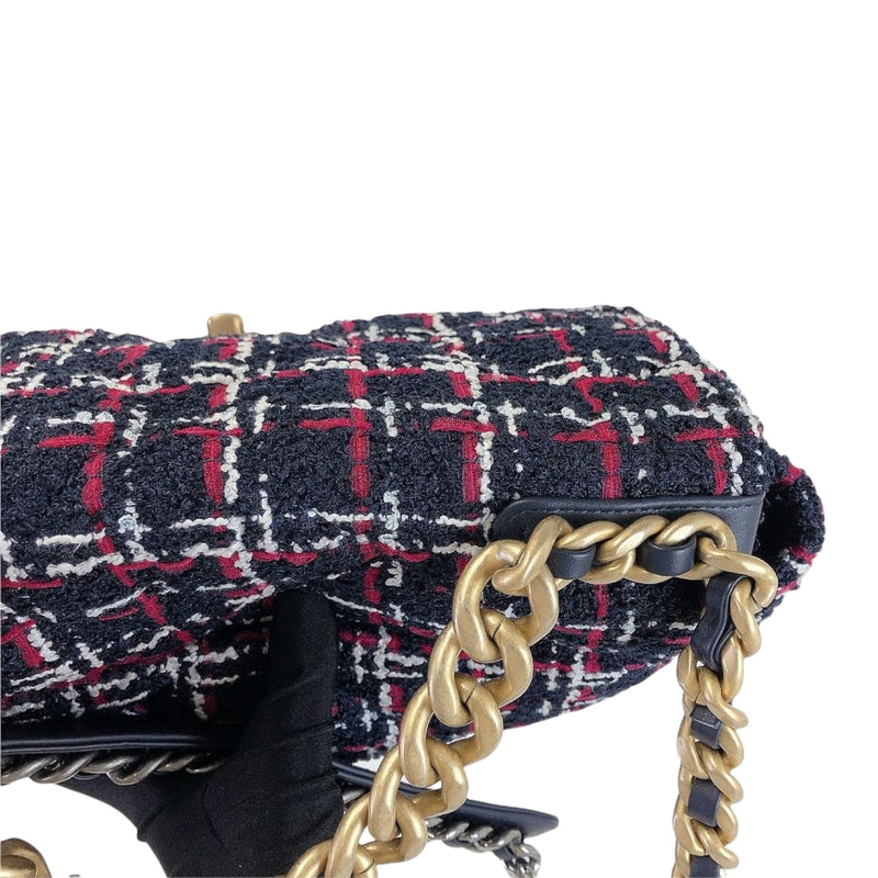 Chanel Tweed Bag | Chanel 19 Tweed Bag | Bag Religion