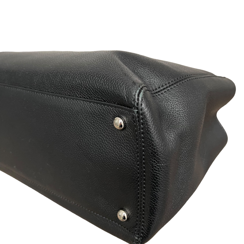 Executive Cerf Tote Grained Black SHW