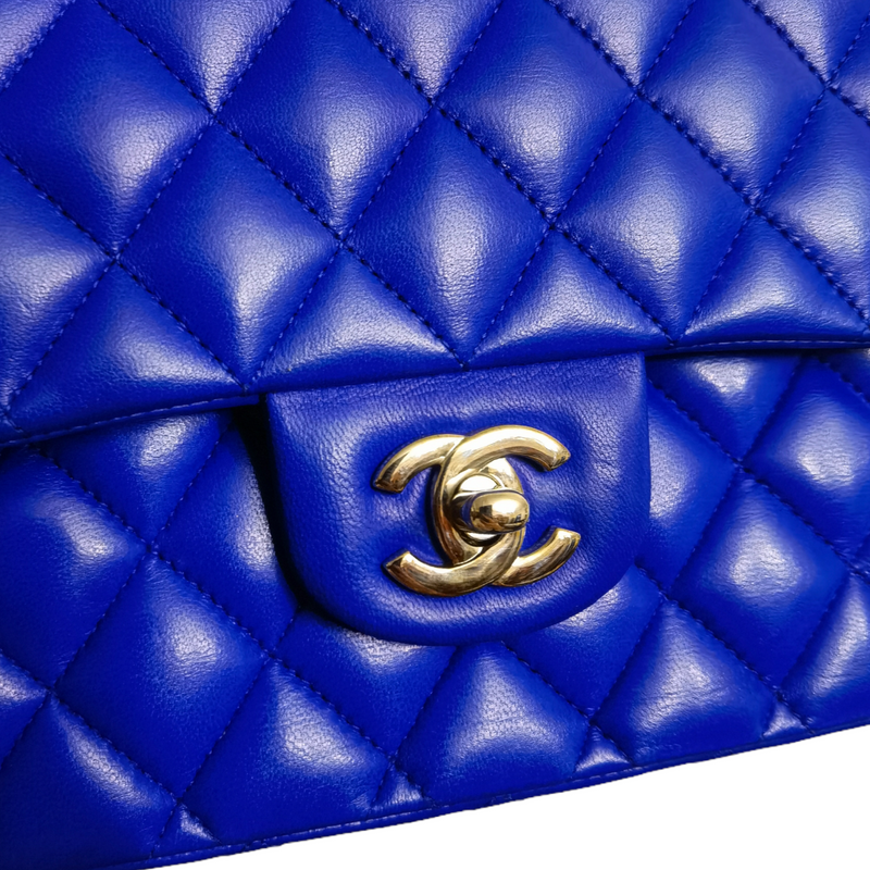 Classic Flap Medium Lambskin Blue SHW