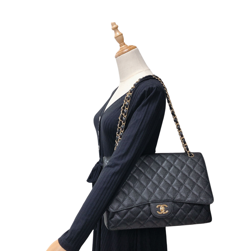 Chanel Single Flap Maxi Classic Shoulder Bag Black Quilted Patent Leather