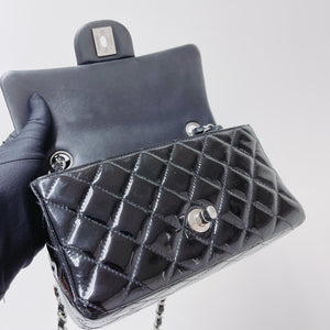 Mini Rectangle Flap Black
