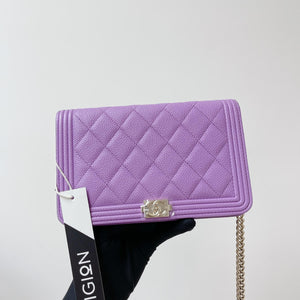 Boy Wallet on Chain Caviar Lilac LGHW