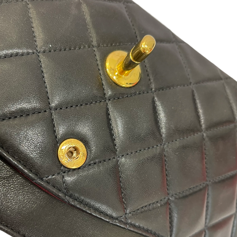 Vintage Classic Flap Medium Lambskin Black GHW
