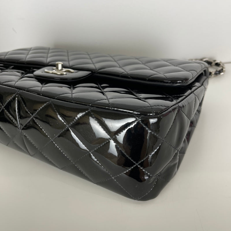 Double Flap Jumbo Quilted Patent in Black SHW