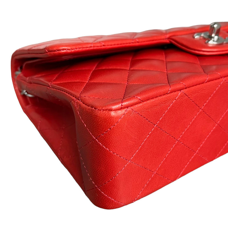 Medium Classic Double Flap Lambskin Red SHW