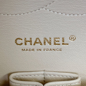 Double Flap Jumbo Caviar Beige GHW