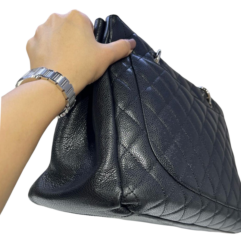 Grand Shopping Tote Caviar Black SHW